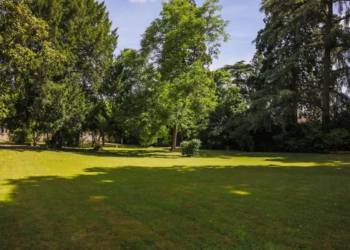 Clos Ceres Bed & Breakfast 4*